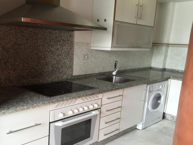 FANTASTICO APARTAMENTO TIPO DUPLEX JUNTO A PASEO DE LA RIBERA IDEAL PARA INVERTIR O PARA VIVIR