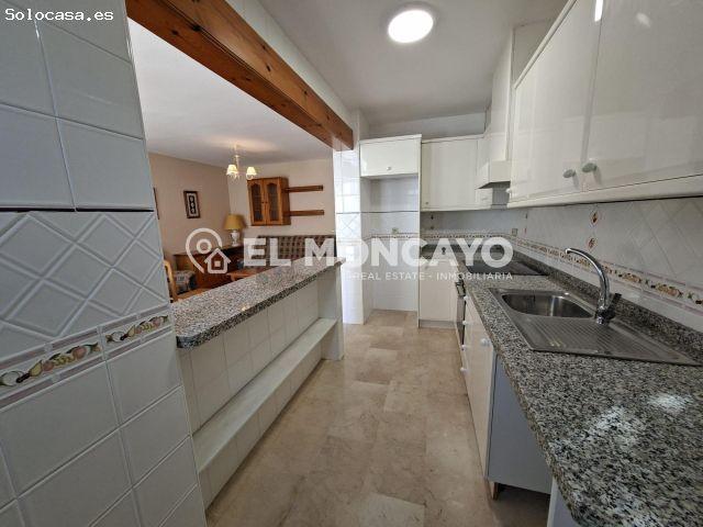 Fantástico bungalow adosado con jardín y solárium privado en Villamartín Les Dolses, Orihuela Costa