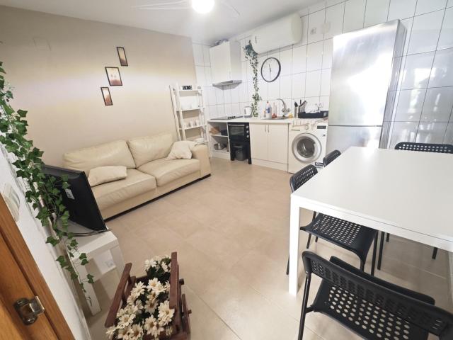 FANTASTICO BUNGALOW BAJO RODEADO DE TODOS LOS SERVICIOS, IDONEO COMO INVERSION