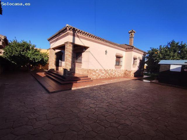 FANTASTICO CHALET EN CHICLANA