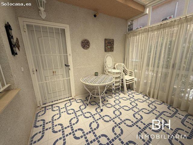 ¡Fantástico dúplex con solárium, jardín privado y piscina comunitaria! PLAYA FLAMENCA ORIHUELA COSTA