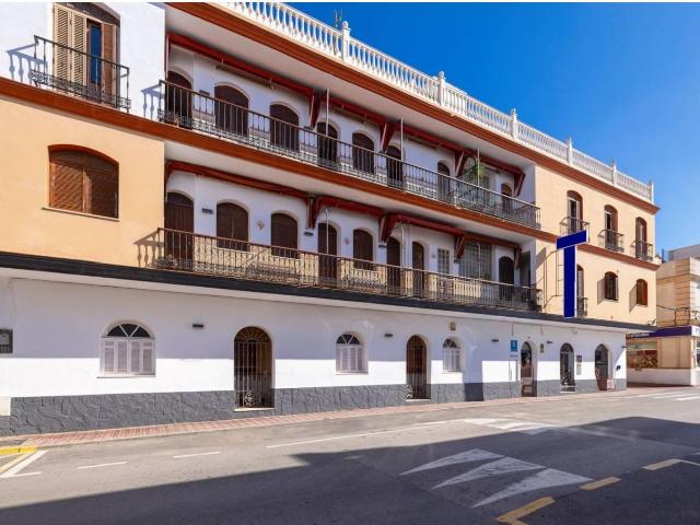 Fantástico establecimiento hotelero en pleno corazón de Tari. 663m² Tarifa