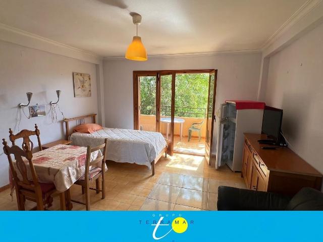 FANTASTICO ESTUDIO CON PISCINA COMUNITARIA, MUY AMPLIO, IDEAL PARA PAREJAS