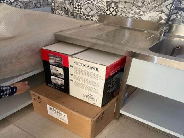 Fantástico local comercial recién reformado