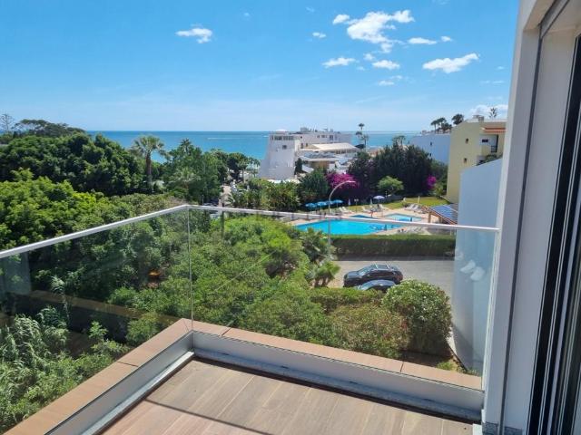 Fantástico Penthouse com vista mar a 250 metros da Praia A. 137m² Albufeira olhos de água