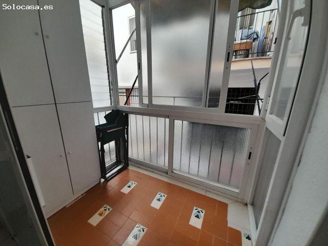 Fantastico piso de 3 habitaciones, en buen estado