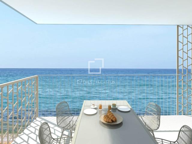 Fantástico piso de obra nueva en primera línea de mar, con p. 93m² Sant Antoni de Calonge