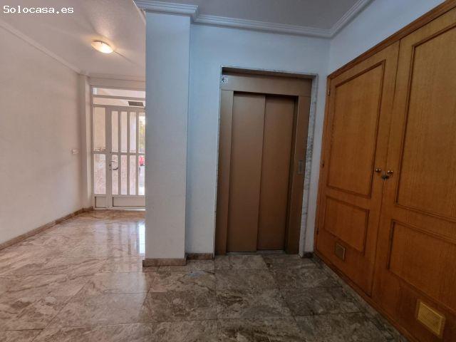 ¡FANTÁSTICO PISO EN VENTA EN ZONA CORTE INGLES!