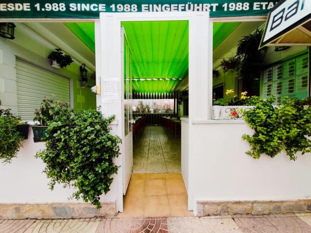 Fantástico restaurante a la venta en Urbanización La Marina, Alicante, Costa Blanca