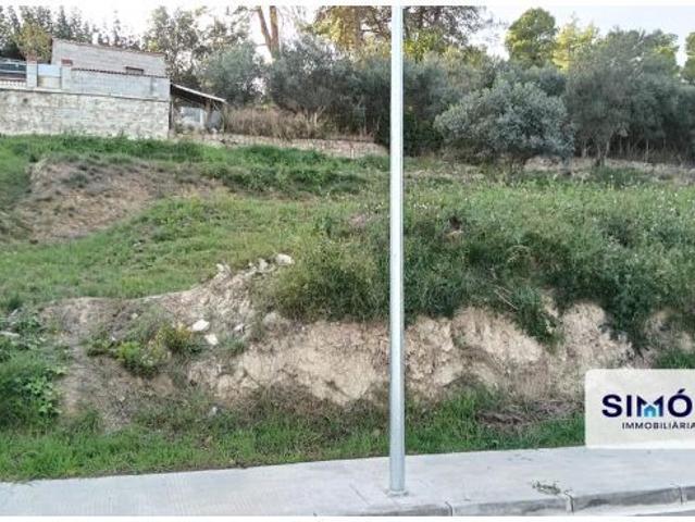 Fantástico terreno 446 m2 en Castellgalí con vistas despejadas!