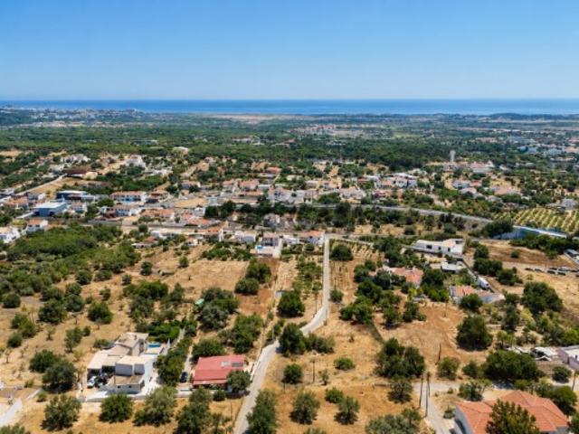 Fantástico terreno com vista mar e projeto aprovado