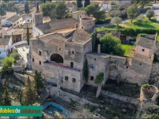 FANTASTICO TERRENO PLANO EN CANYELLES POR SOLO 45000€