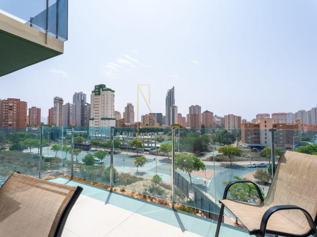 Fantástico y luminoso apartamento de 2 dormitorios y 2 baños. 97m² Finestrat