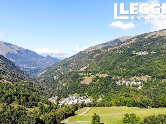 Fantastique opportunité: terrain constructible à vendre dans les Trois Vallées
