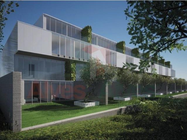 Fantstico Apartamento T2 com Terrao Junto ao ISMAI