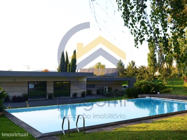Fantstica Moradia de Luxo Trrea T3 Para venda em Campo Valongo