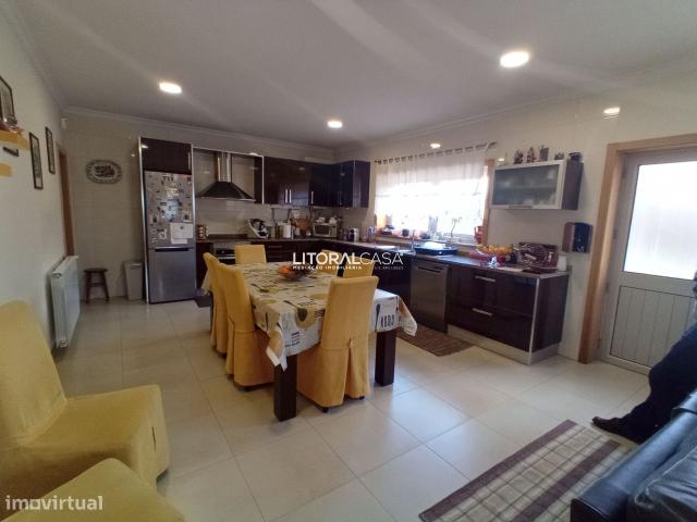 Fantstica moradia isolada T4 em Oi