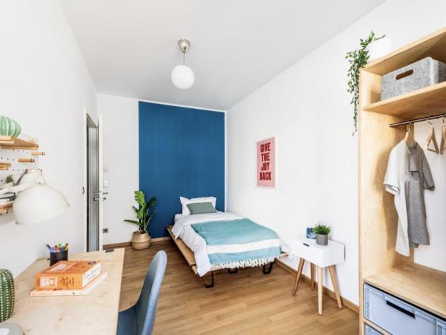 Fancy single bedroom in Moabit