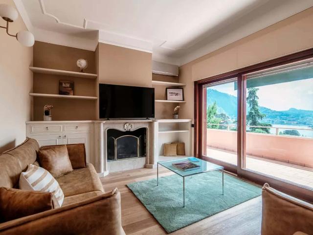 Fabulous Villa Sofia with Swimming Pool, Terrace & Lake Como View