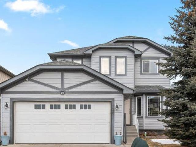 Fabulous Chestermere Home