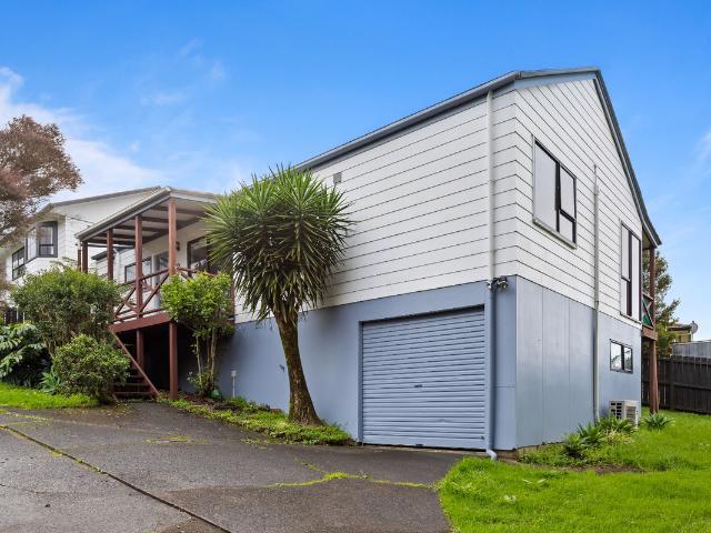 Fabulous Family Home A/60 Solar Road, Glen Eden
