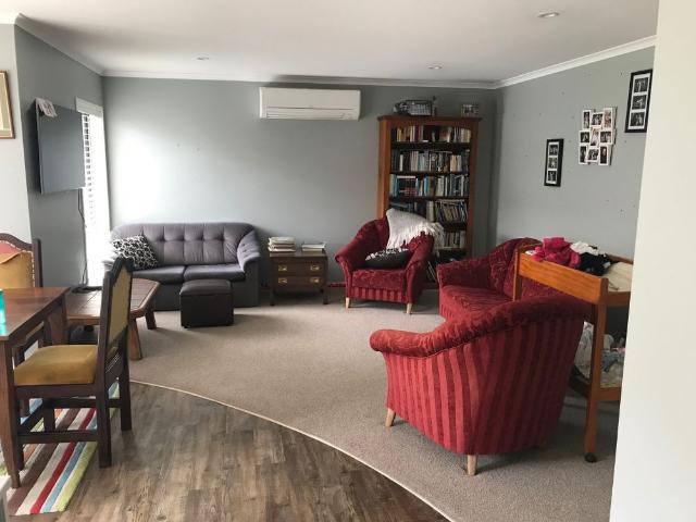 Fabulous family home in the Riverside Grove