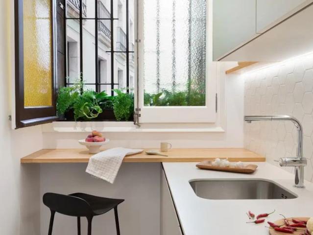 Fabulous studio apartment for rent in the heart of Barcelona
