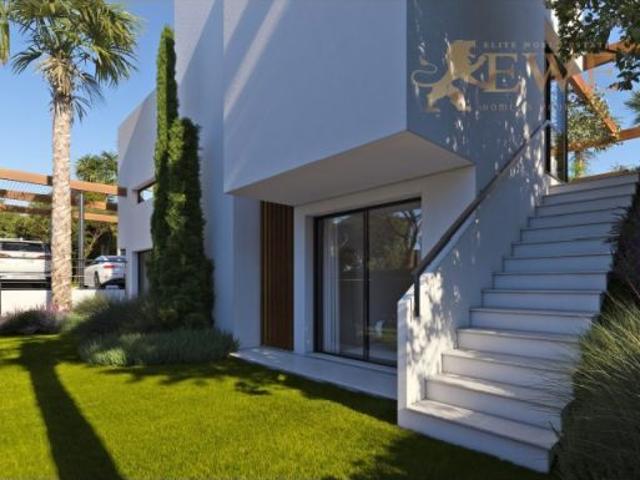 Fabulosa villa con piscina en la zona verde de Campoamor, Orihuela Costa