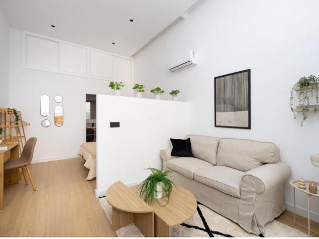 ! FABULOSA VIVIENDA A ESTRENAR EN POLO Y CAÑA!