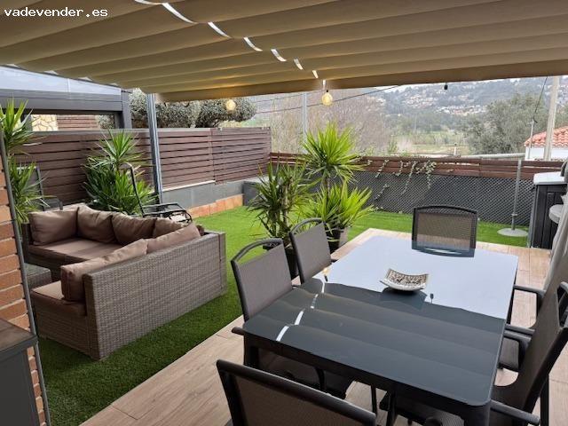 FABULOSA CASA ADOSADA EN VENTA EN SANT HILARI DE ABRERA