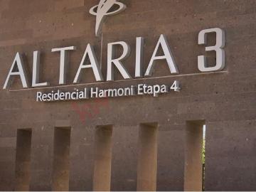Fabulosa casa en venta con terreno excedente y alberca!