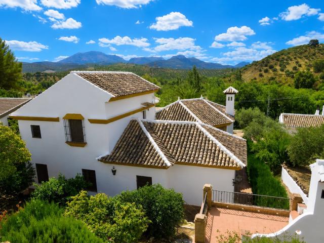 Fabulosa casa familiar Fantástica casa familiar con un enorm. 470m² Priego de Córdoba