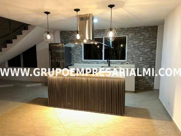 Fabulosa Casa Finca En Arriendo Sector Copacabana Cod: 33686