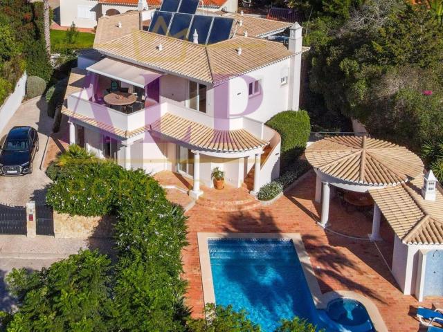 Fabulosa Moradia de Distinção com Vista Mar na Praia da Luz 250m² Praia da luz