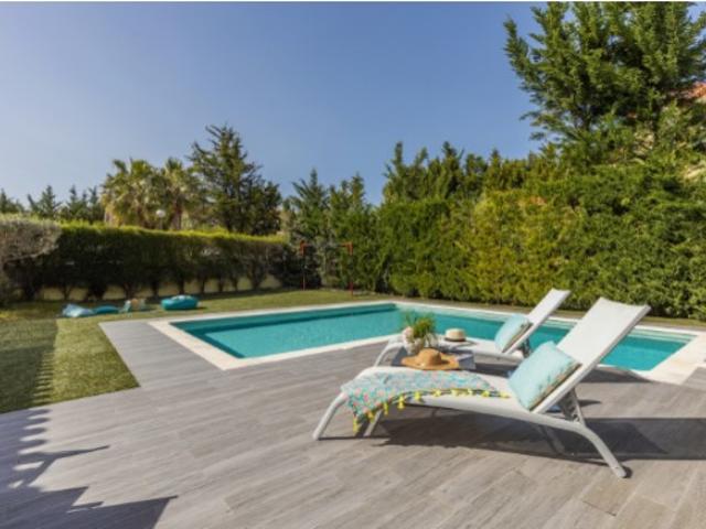 Fabulosa Moradia de luxo T4 | Beloura | condomínio | piscina | jardim