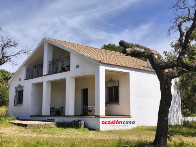 FABULOSA PARCELA CON VIVIENDA A LA VENTA