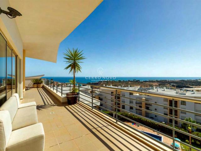 Fabulosa Penthouse com vista mar perto do centro e marina 354m² Albufeira Olhos de Água
