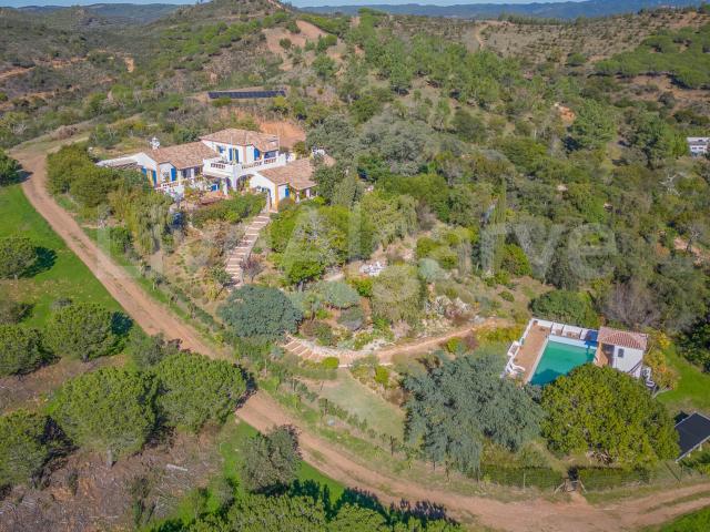 Fabulosa Propriedade Rural de 17ha com Villa T4 e Casa T2 pa. 416m² Bensafrim e Barão de São João