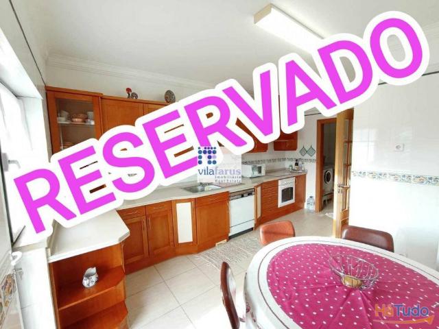 Fabuloso T3 no centro de Faro com Box e terraço de 95m2 | 26083418740