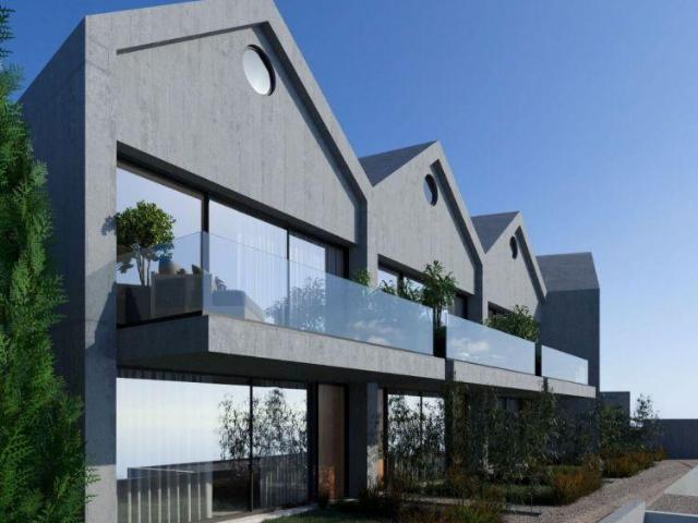 Fabuloso T1+1 duplex com varanda e vista desafogada sobre a Foz do Rio Douro | 26073860681
