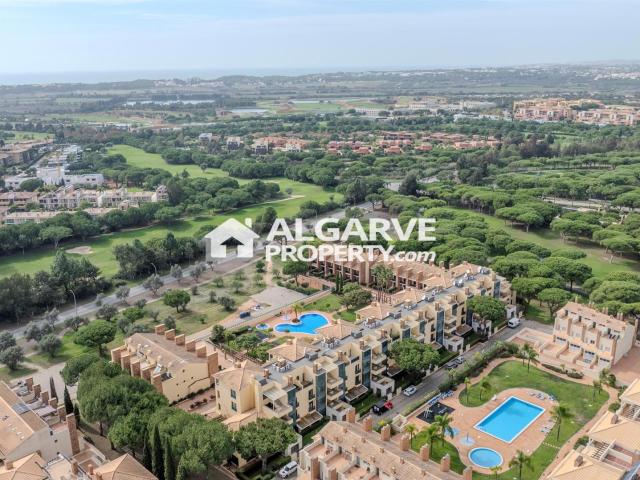 Fabuloso apartamento T4 Duplex junto ao Golfe em Vilamoura. 262m² Vilamoura