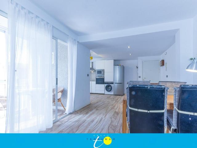 FABULOSO APARTAMENTO CON PISCINA COMUNITARIA, IDEAL PARA PAREJAS, MUY COQUETO