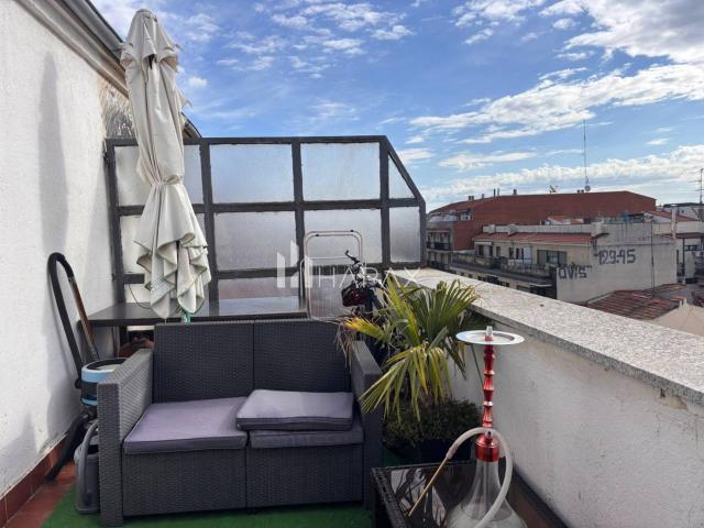 Fabuloso ático con impresionantes vistas y terraza de 40m2 junto Avenida Mirat