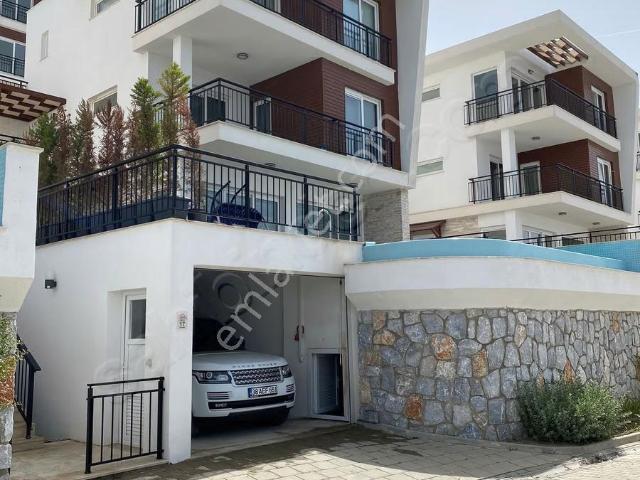 Fabay Adabükü 4+1 Kapalı Garajlı Lüks Villa