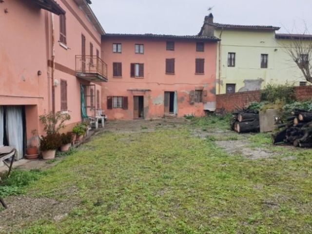 FABBRICATI AD USO ABITAZIONE ED USO DIVERSO CON AREA DI PERTINENZA
