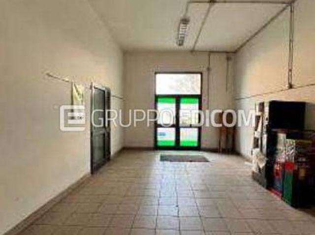 Fabbricati costruiti per esigenze commerciali in vendita a Argenta Rif. 4543969