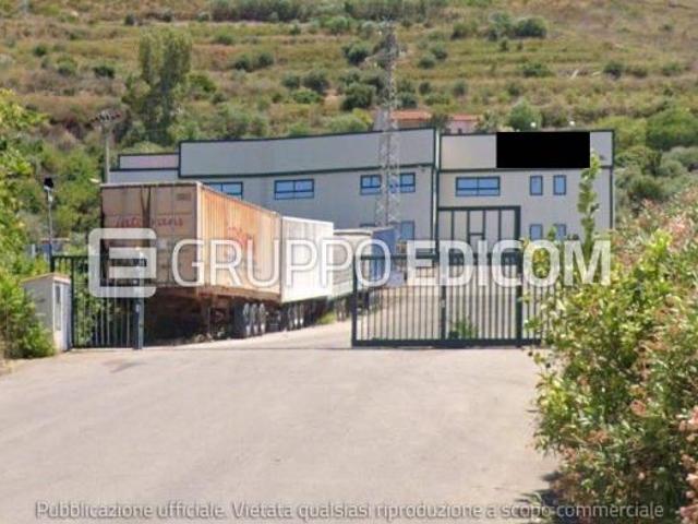 Fabbricati costruiti per esigenze commerciali in vendita a Cefalù Rif. 3559878
