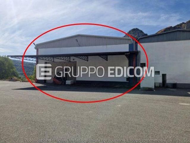 Fabbricati costruiti per esigenze industriali di 7640 mq in vendita a Canolo Rif. 4554317