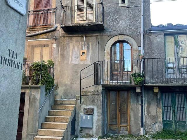 Fabbricato misto in vendita a Mistretta