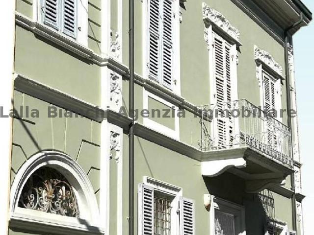 Fabbricato misto in vendita a Pesaro